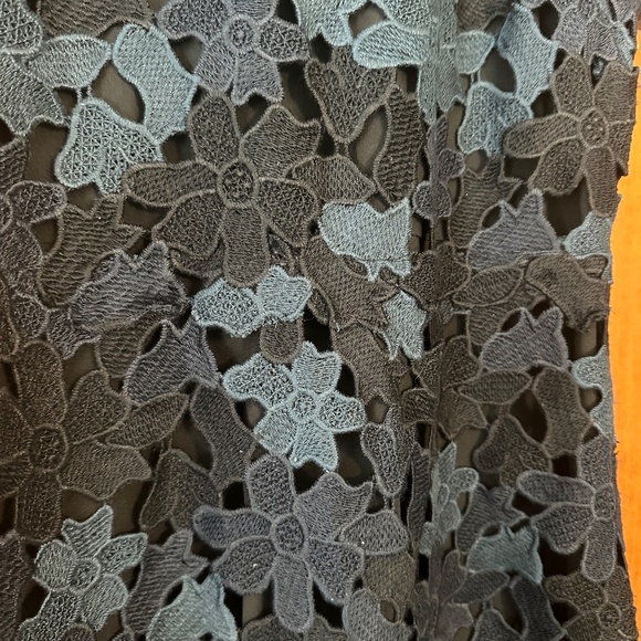 Elie Tahari Ophelia Lace Sheath Dress in Black/Blue size 4 - Picture 9 of 13